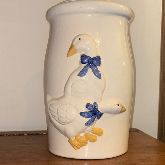 Feral In Florida Vintage Exclusive Other - Large Country Geese Ducks Ceramic Butter Churner Crock Vintage 80s Rustic Farm